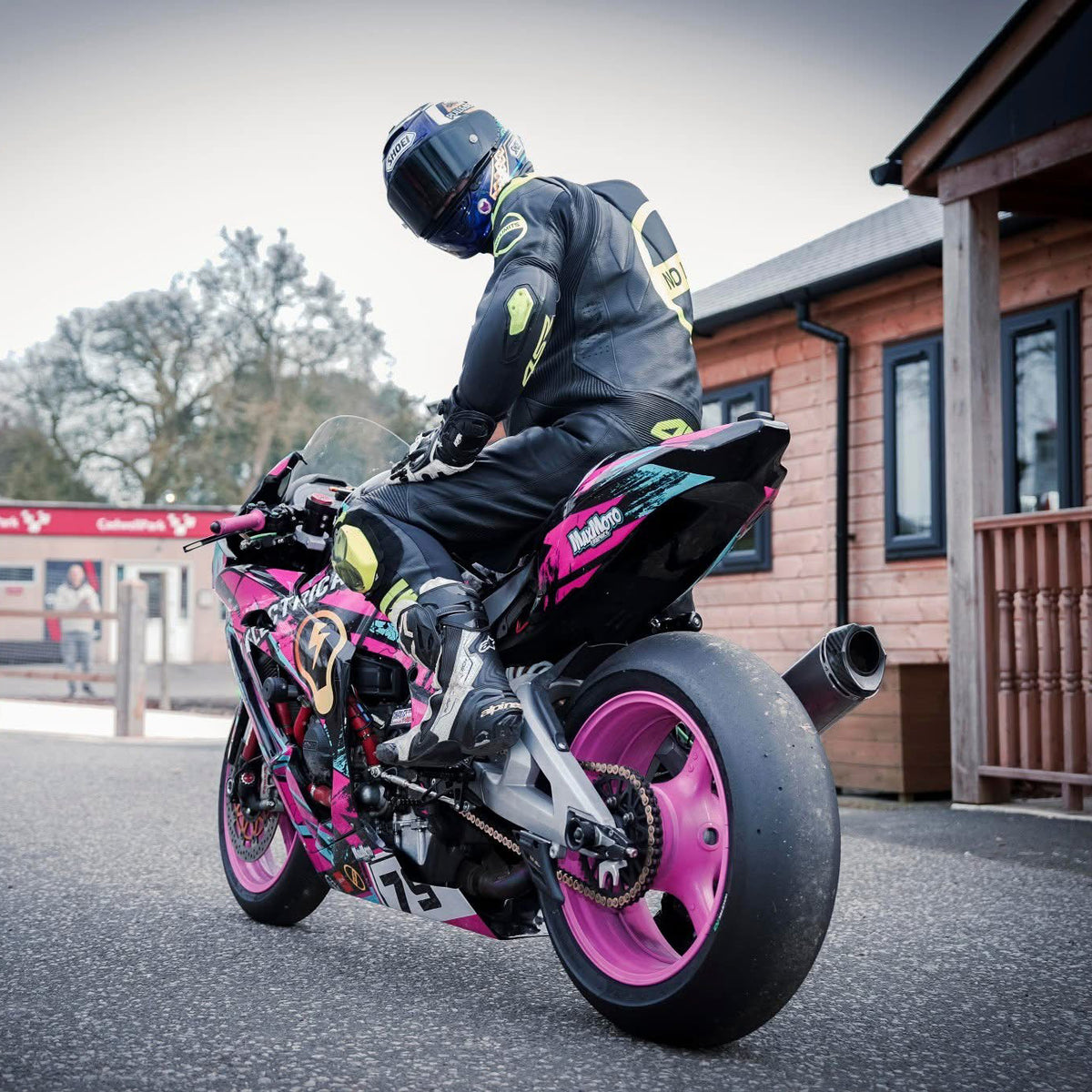 Trackside Cool Trackside Support Booking – Full-Day Session – Track Support Services